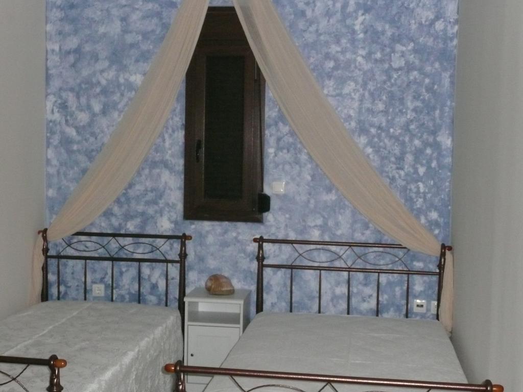 Labetia Apartments Agioi Apostoloi  Bagian luar foto